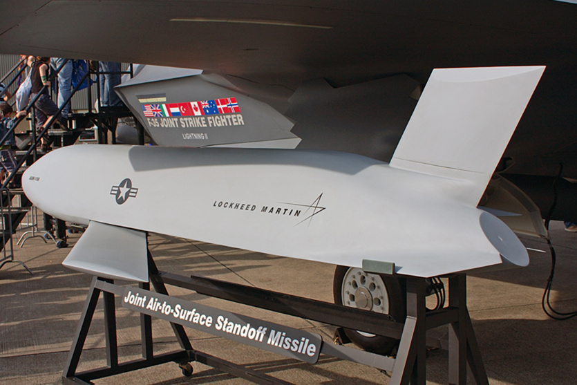 Що «повісити» на F-16? JASSM, Storm Shadow, AGM-88 HARM та інші цікаві ракети
